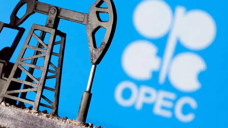 Crude oil: Nigeria, 6 others drop in production, OPEC report says